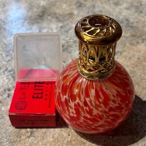 La-Tee-Da Fragrance Lamp with Gold Accents